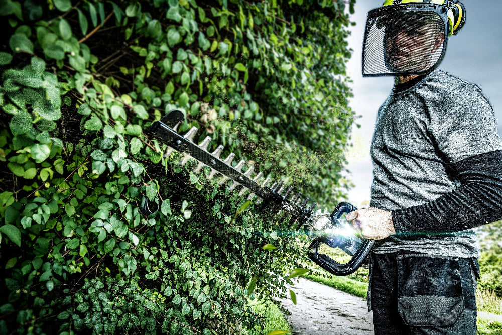 EGO HTX5300-P Stabheckenschere für Profis