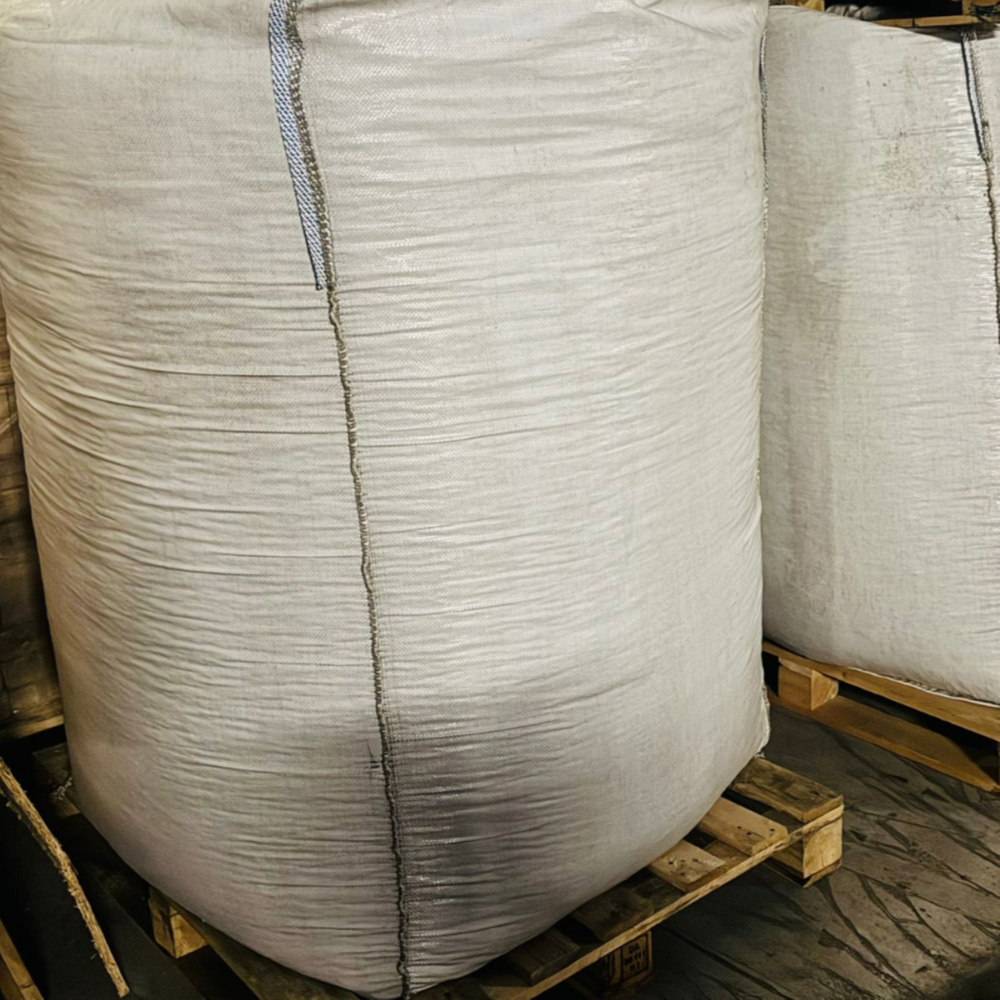 Miscanthus Pellets Einstreu 1000 kg Big Bag – 100 % Naturprodukt aus Elefantengras – Staubarm, Saugstark & Geruchsbindend – Pferdeeinstreu, Tiereinstreu, Stallpellets, Kompostierbar