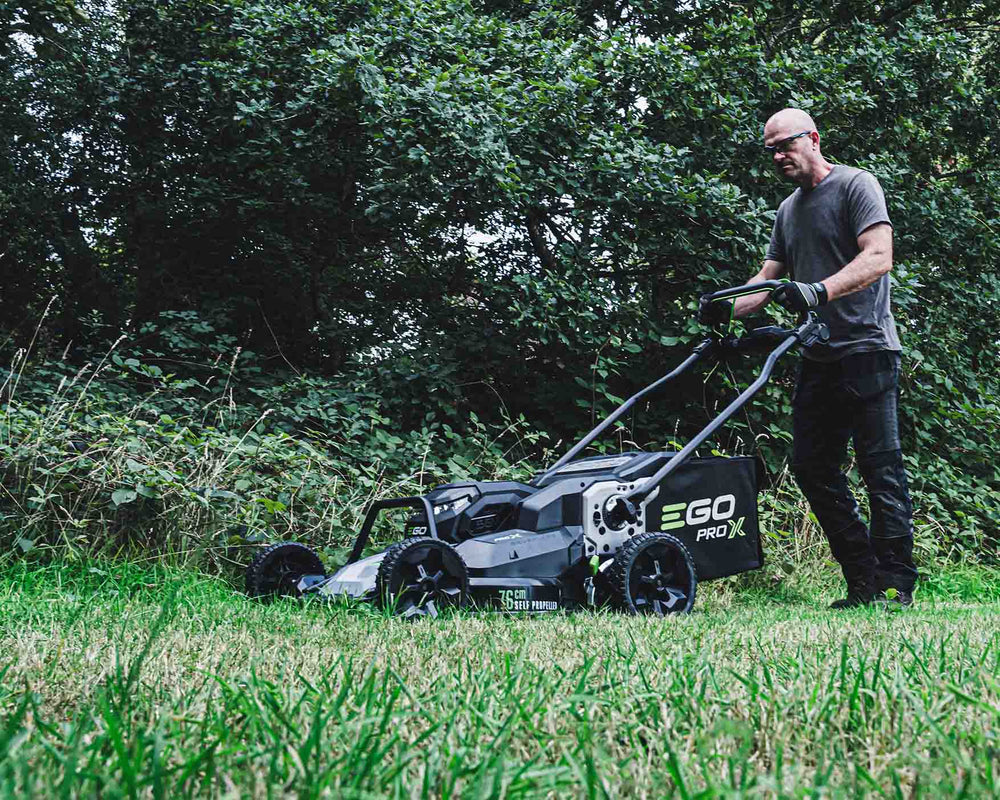 EGO LMX7600-SP Rasenmäher 76cm mit Radantrieb für Profis