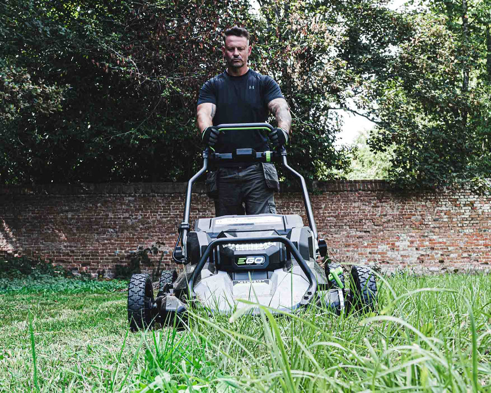 EGO LMX7600-SP Rasenmäher 76cm mit Radantrieb für Profis