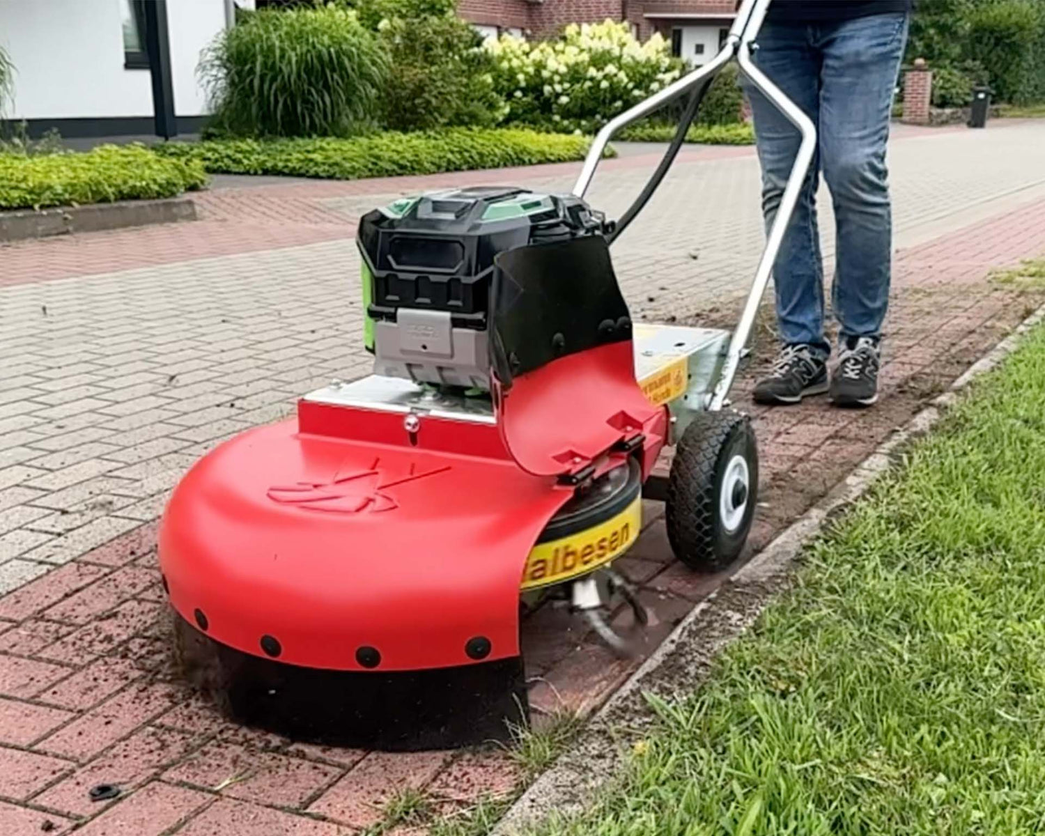 Westermann WKB 660 EGO Wildkrautbürste